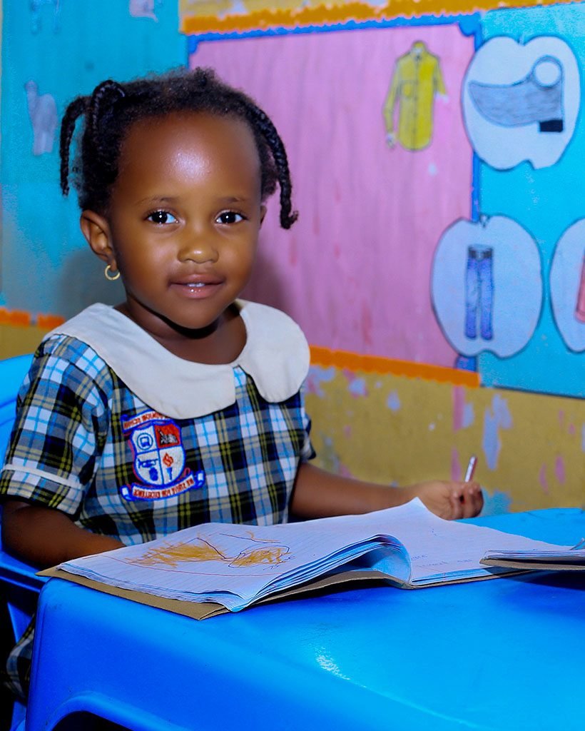 Academics - Claire Junior School Pupil